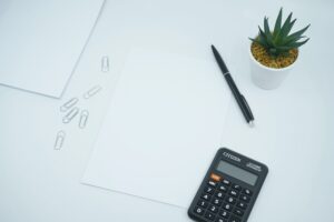 Calculator and pin on desktop